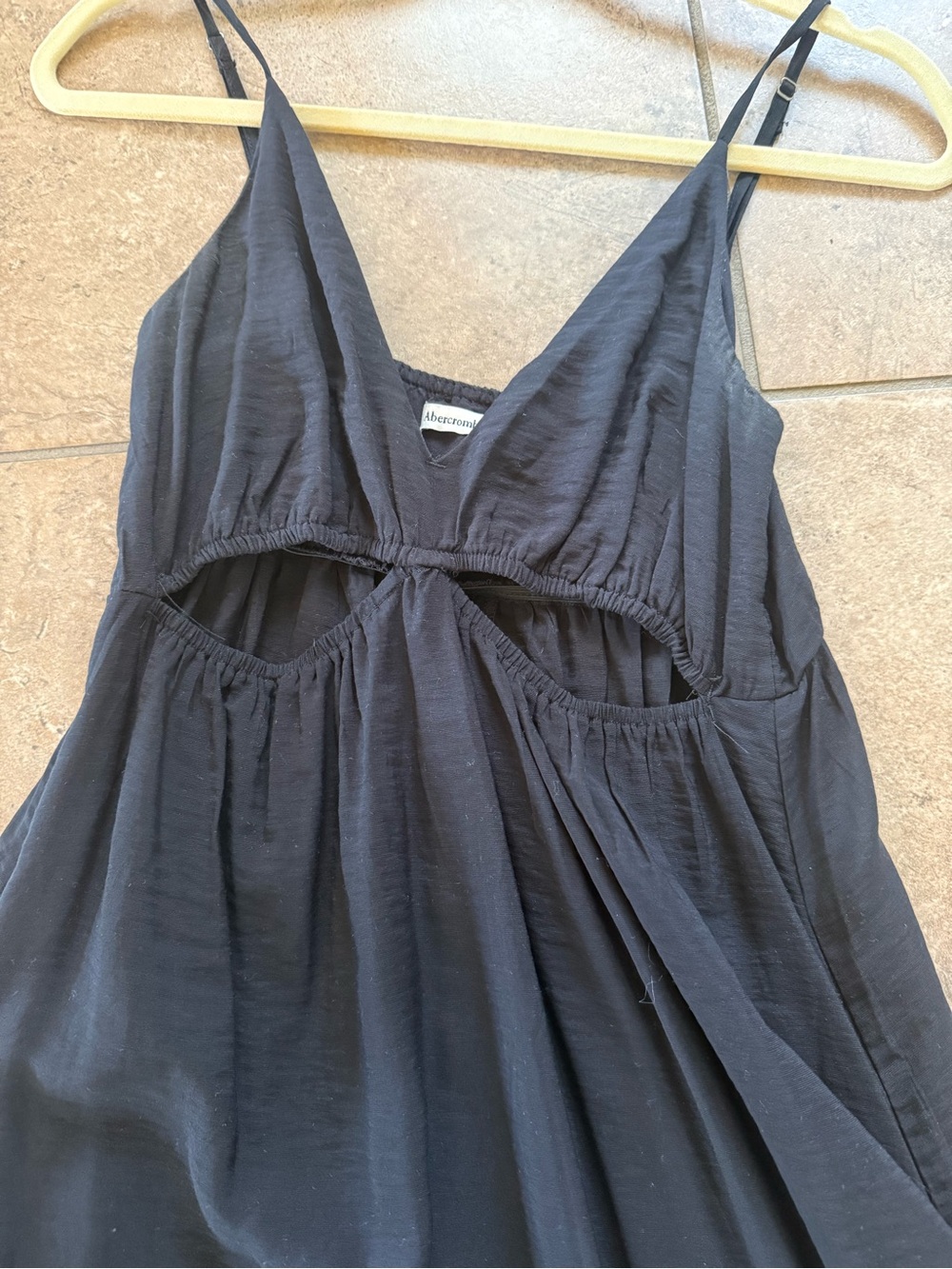 Abercrombie & Fitch Elegant Black Maxi Dress - Picture 3 of 5